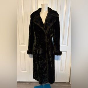 Gorgeous Vintage Rich Dark Brown Princess Cut Faux Fur Coat, Size 6-8, GUC